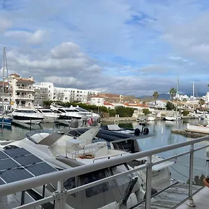 Apartment Port 27 Empuriabrava